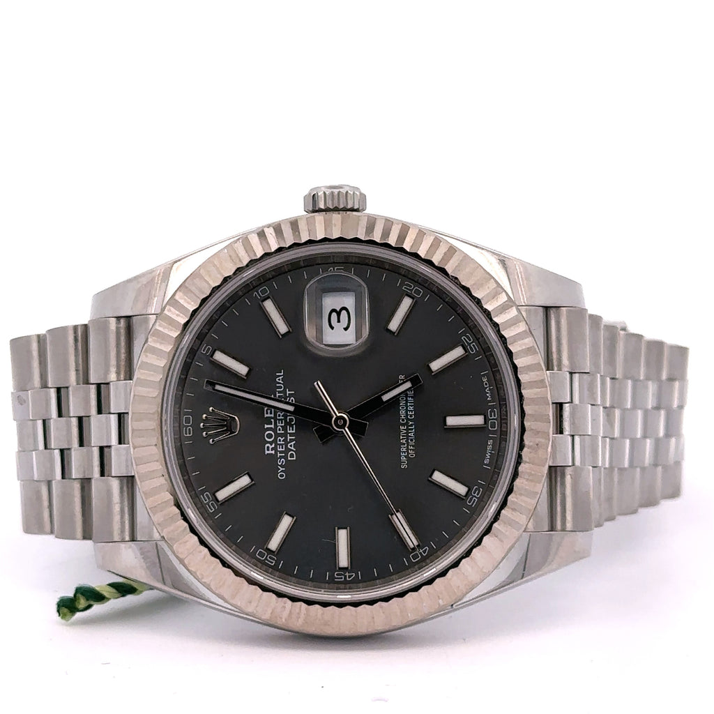 Pre-Owned Rolex Datejust 41mm Stainless Steel Watch 126334 Gold Fluted bezel