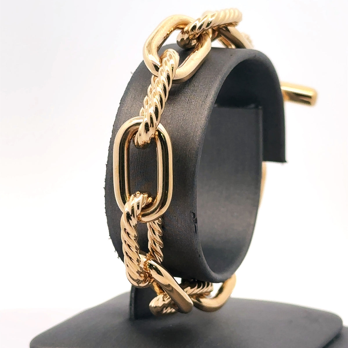 David Yurman Madison 18k yellow Gold toggle Chain  Bracelet 11mm  7" pre owned