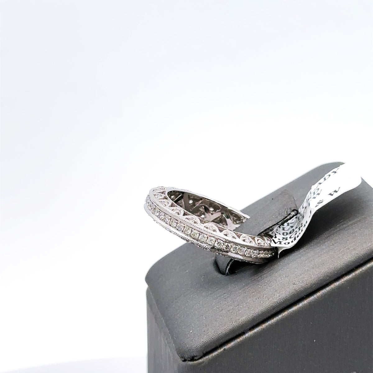 14k White Gold1.85 CT Diamond Ladies Wedding Band, 3.8G, Size 6.75,  S100641