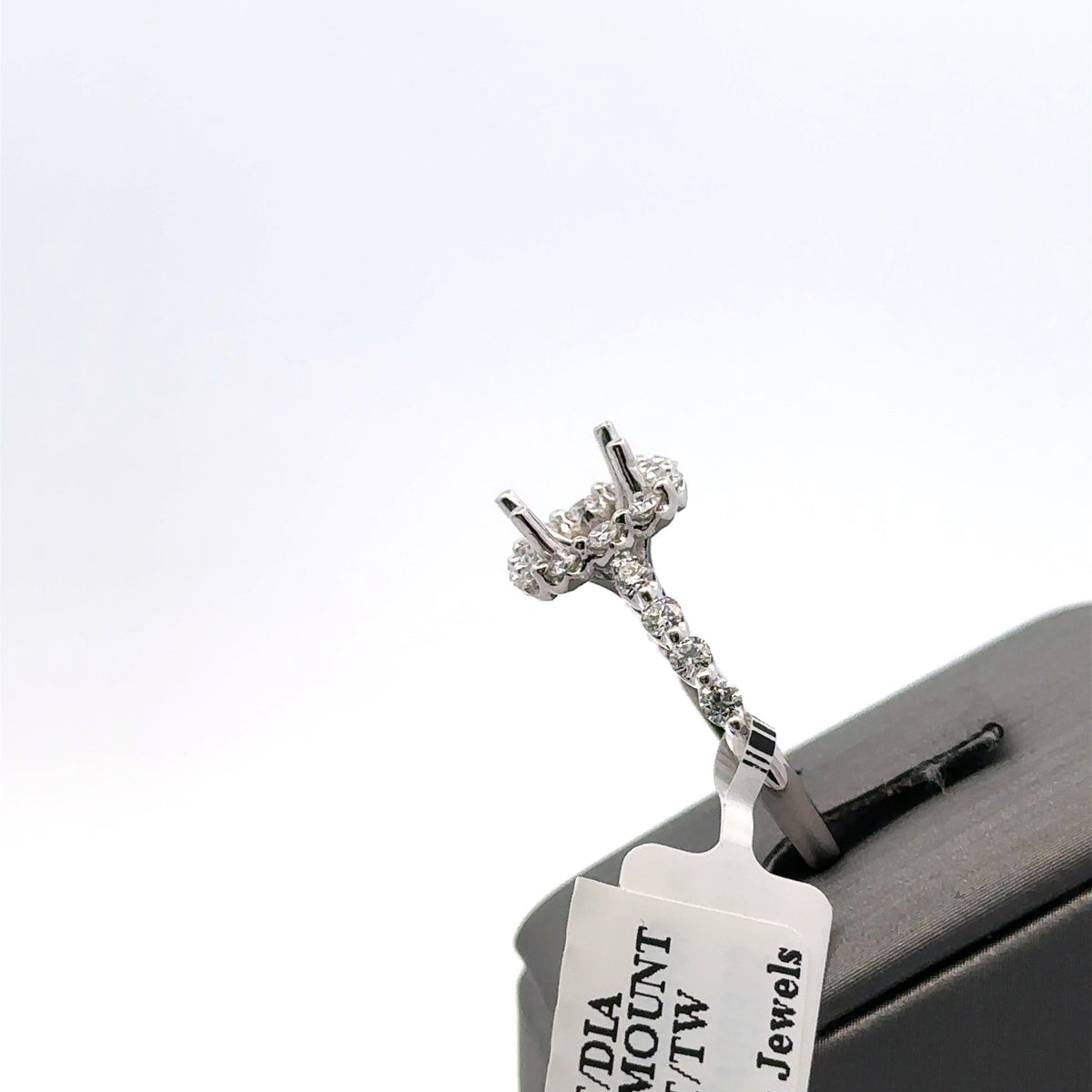 Platinum 1.00CT Diamond Halo Engagement Ring Mounting, 6.6gm, Size 6.25, S16190