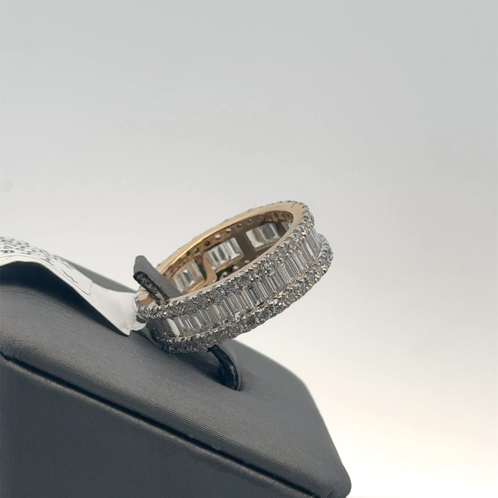 14k Yellow Gold 3.25 CT Baguette Diamond Eternity Band 4.1 gm Size 7 S107461