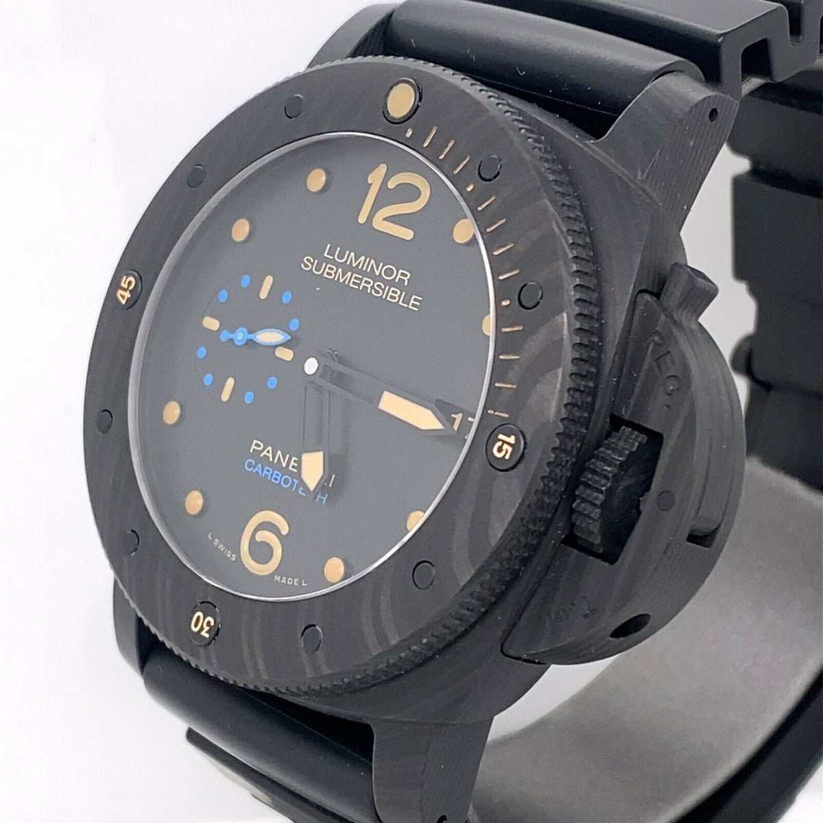 Panerai SUBMERSIBLE CARBOTECH™ 47mm Watch PAM 616