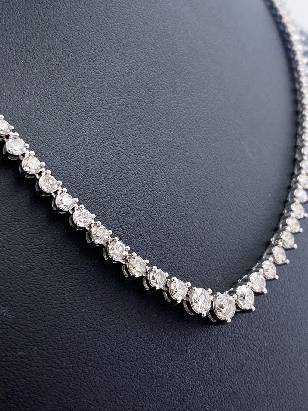 14k White Gold 12.00 CT Diamond Riviera Tennis Necklace, S15399