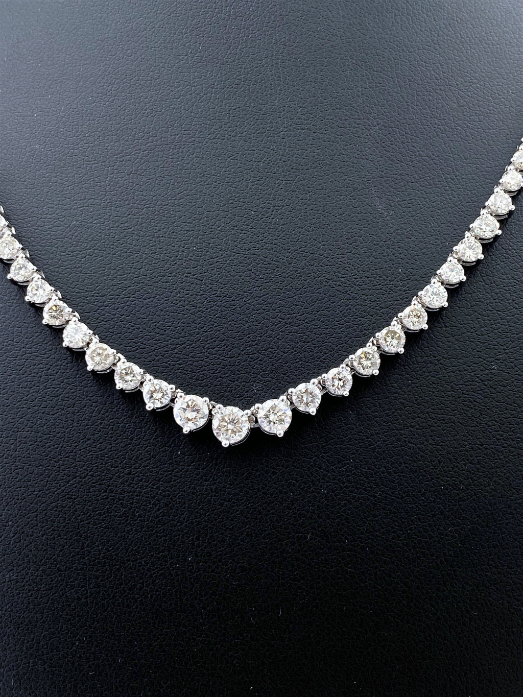 14k White Gold 12.00 CT Diamond Riviera Tennis Necklace, S15399