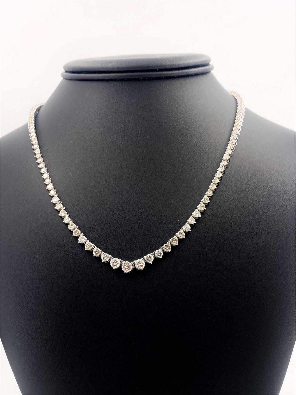 14k White Gold 12.00 CT Diamond Riviera Tennis Necklace, S15399