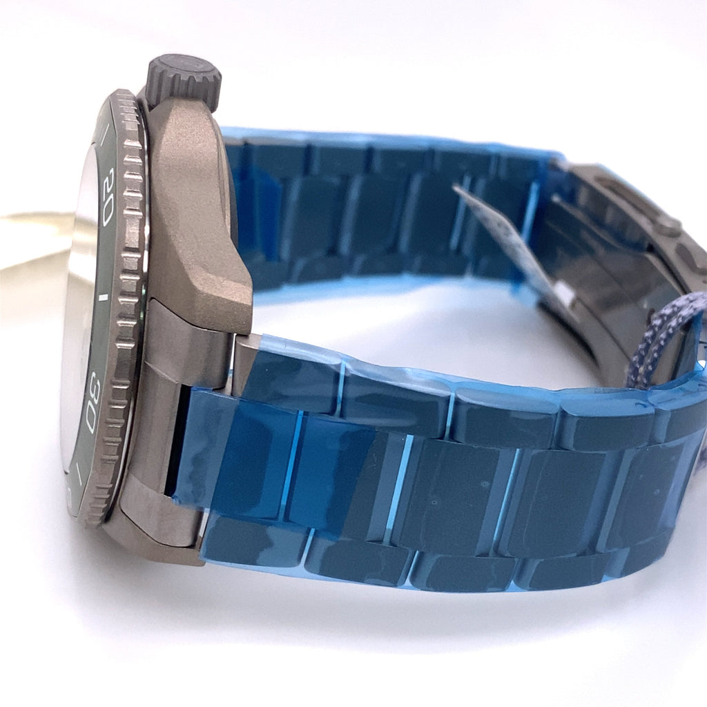 TAG HEUER AQUARACER PROFESSIONAL 300 AUTOMATIC 43MM WATCH, WBP208B.BF0631
