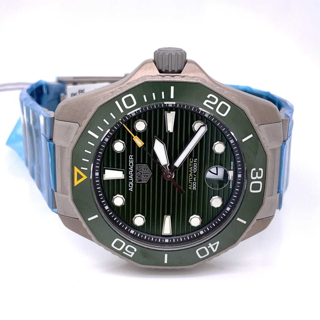 TAG HEUER AQUARACER PROFESSIONAL 300 AUTOMATIC 43MM WATCH, WBP208B.BF0631