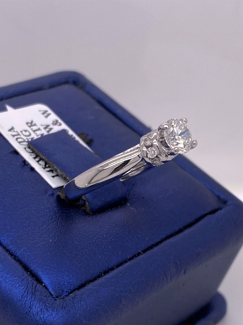 14k White Gold 0.75 CT Diamond Engagement Ring