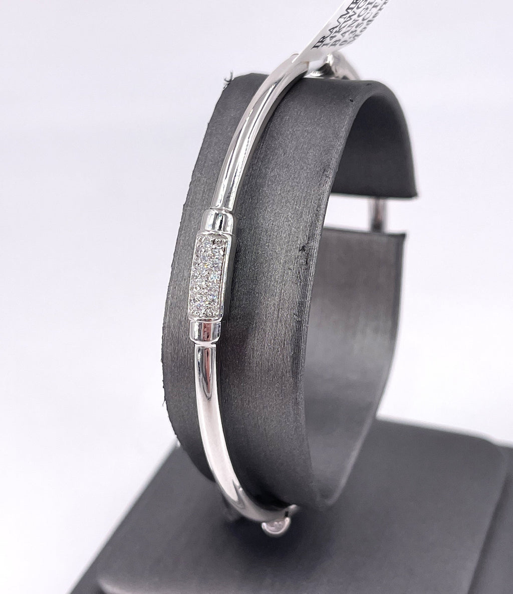 14K White Gold 0.35Ct Diamond Bangle Bracelet