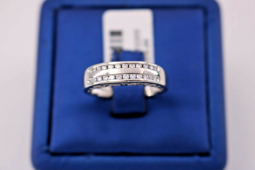 Platinum 0.25 CT Diamond Ladies Band, 6.5gm, Size 7