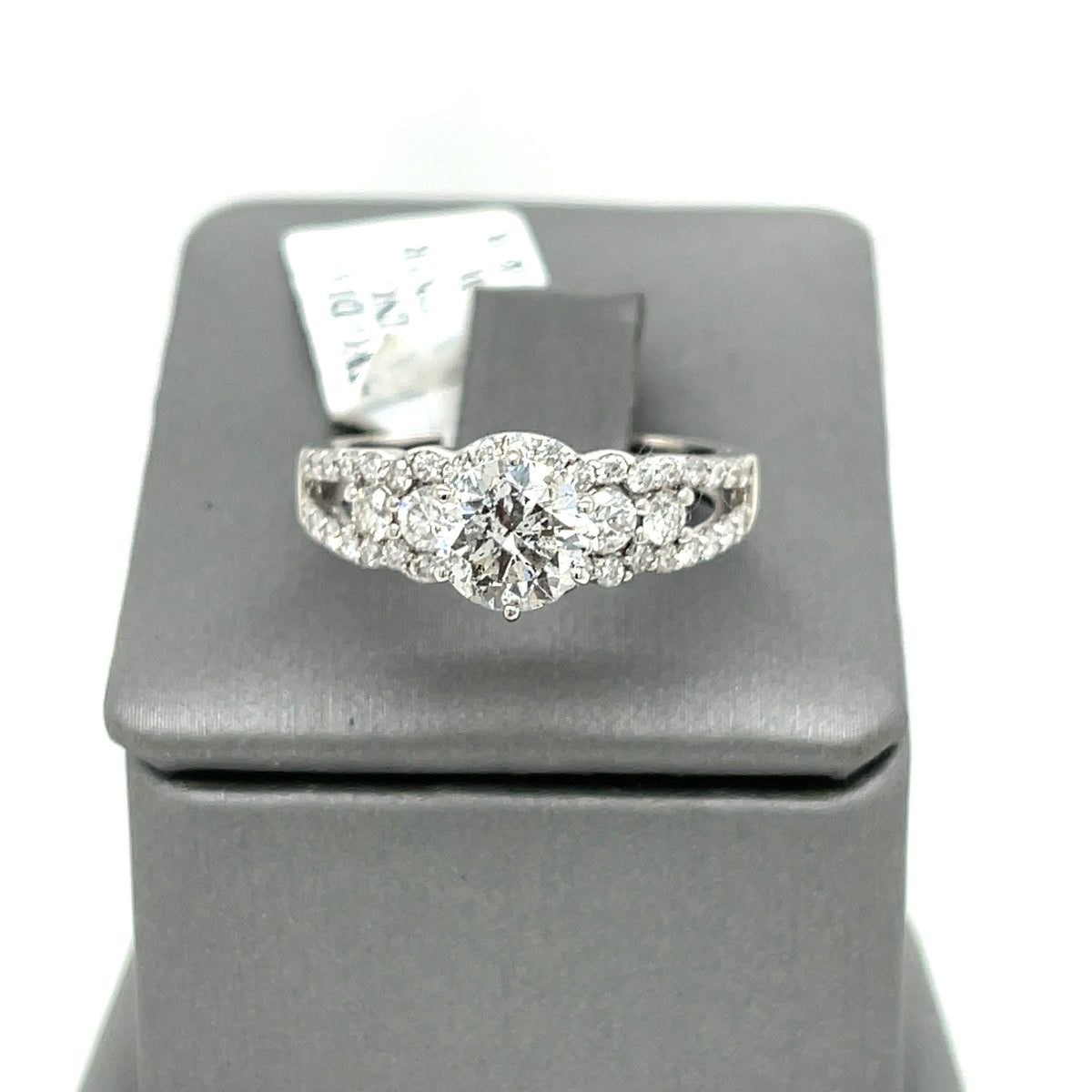 14K White Gold 1.50CT Round Cut Diamond Engagement Ring, Size 7, 3.9G