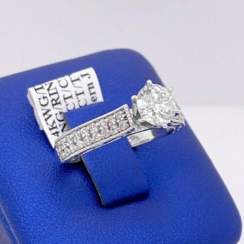 14k White Gold 1.45 CT Diamond Engagement Ring, 4.1gm, Size 6.75