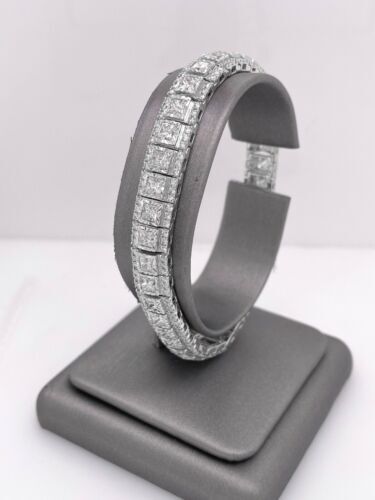 14K White Gold 12.00 CT Diamond Tennis Bracelet, 22 g, 7.5 inches,