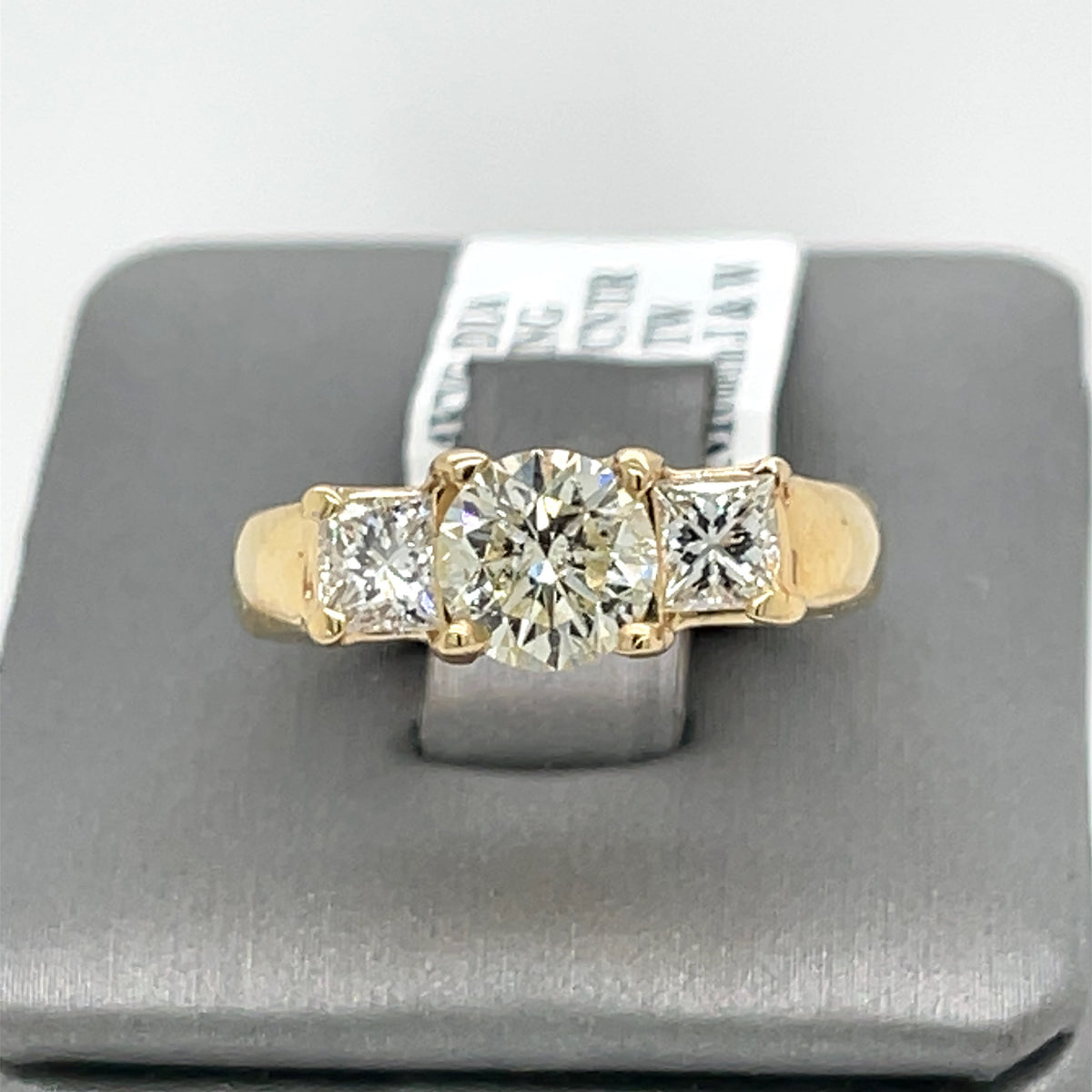 14k Yellow Gold 1.65 Ct Diamond Round Cut Engagement Ring, Size 6.5