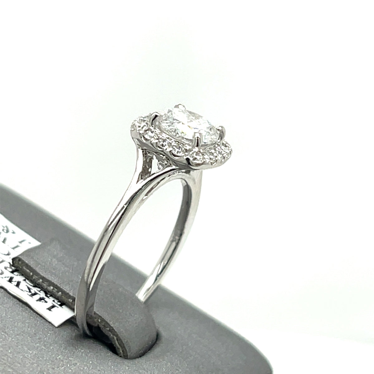 14K White Gold 1.35CT Round Diamond Halo Engagement Ring, Size 6, 3.3G