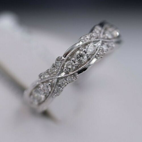 14k White Gold 0.90 CT Diamond Ladies Band, 4.2gm, Size 7