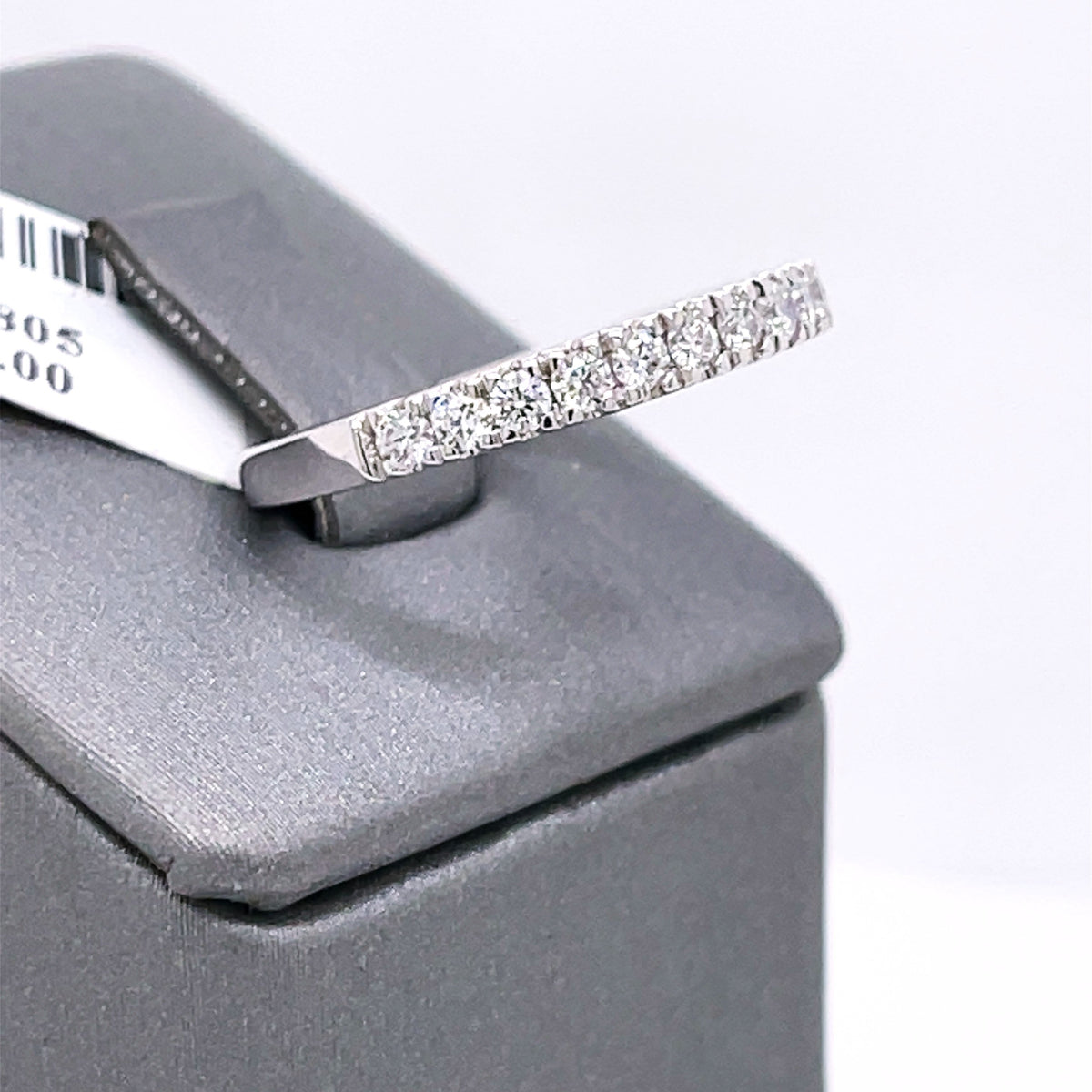 Fancy 14k White Gold 0.65 CT Diamond Ladies Band, 3.1gm, size 6.75