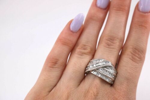 14k White Gold 1.00 CT Ladies Diamond Bypass Ring, 9.1gm, Size 8
