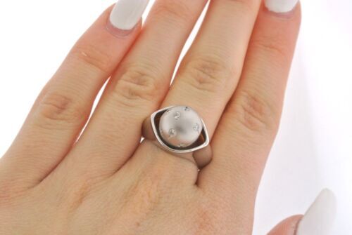 14k White Gold 0.25 CT Diamond Ladies Ring, 9gm, Size 6