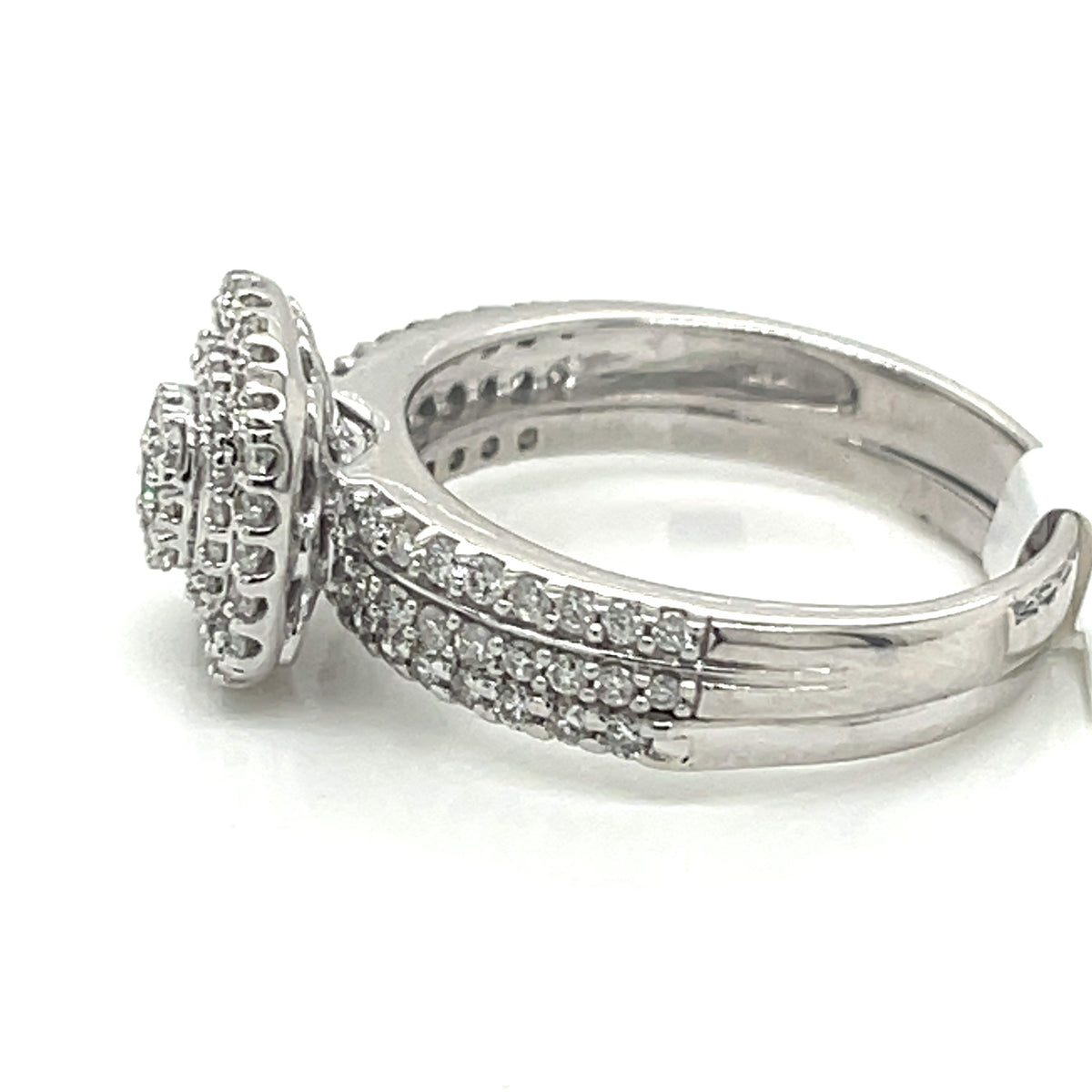 10k White Gold 1.00 CT Diamond Cluster Engagement Ring, 4.9g, Size 7.5