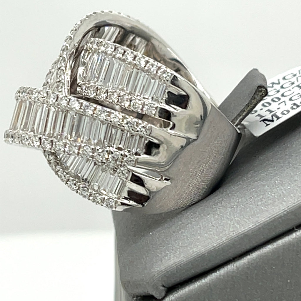 14k White Gold 6.00 CT Baguette & Round Crossover Ring, 11.7gm, size 7.25