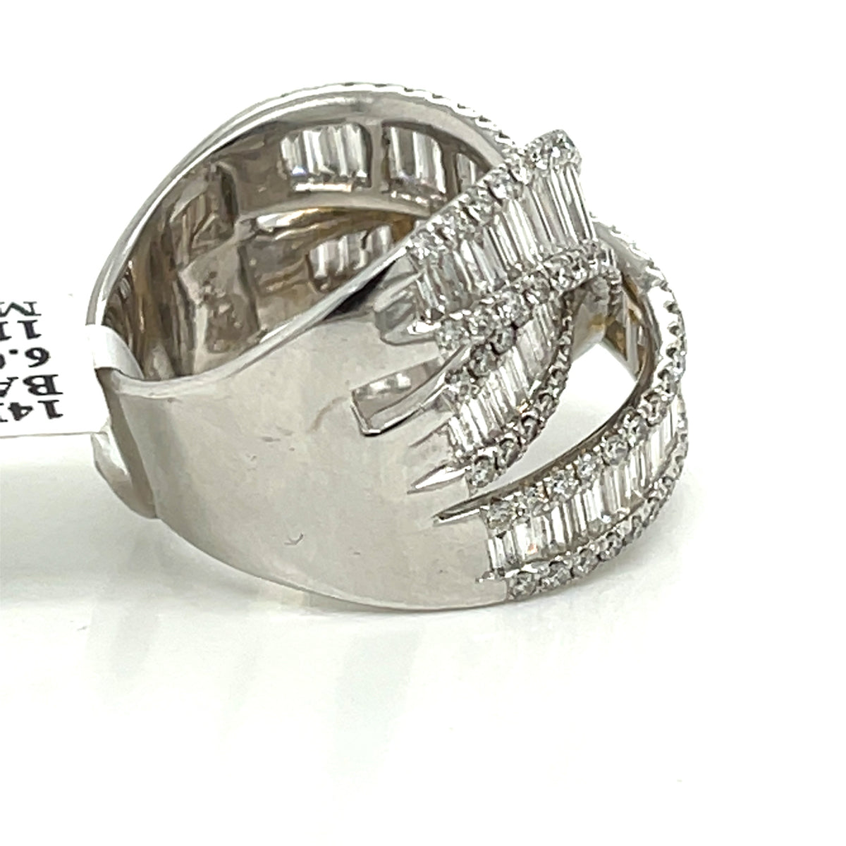 14k White Gold 6.00 CT Baguette & Round Crossover Ring, 11.7gm, size 7.25