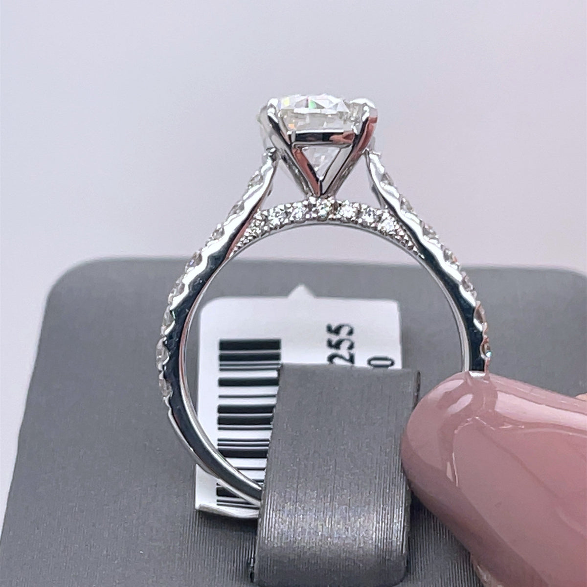 18k White Gold 2.35CT Round Cut Diamond Engagement Ring, Size 6, 3.0G