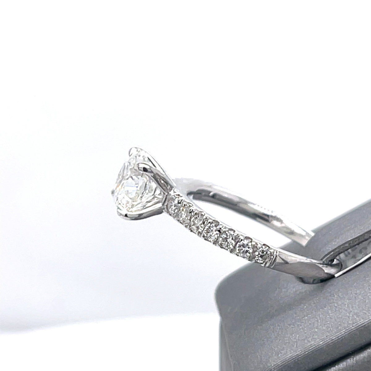 14K White Gold 2.75CT Round Cut Diamond Engagement Ring, Size 6.50, 3.1G