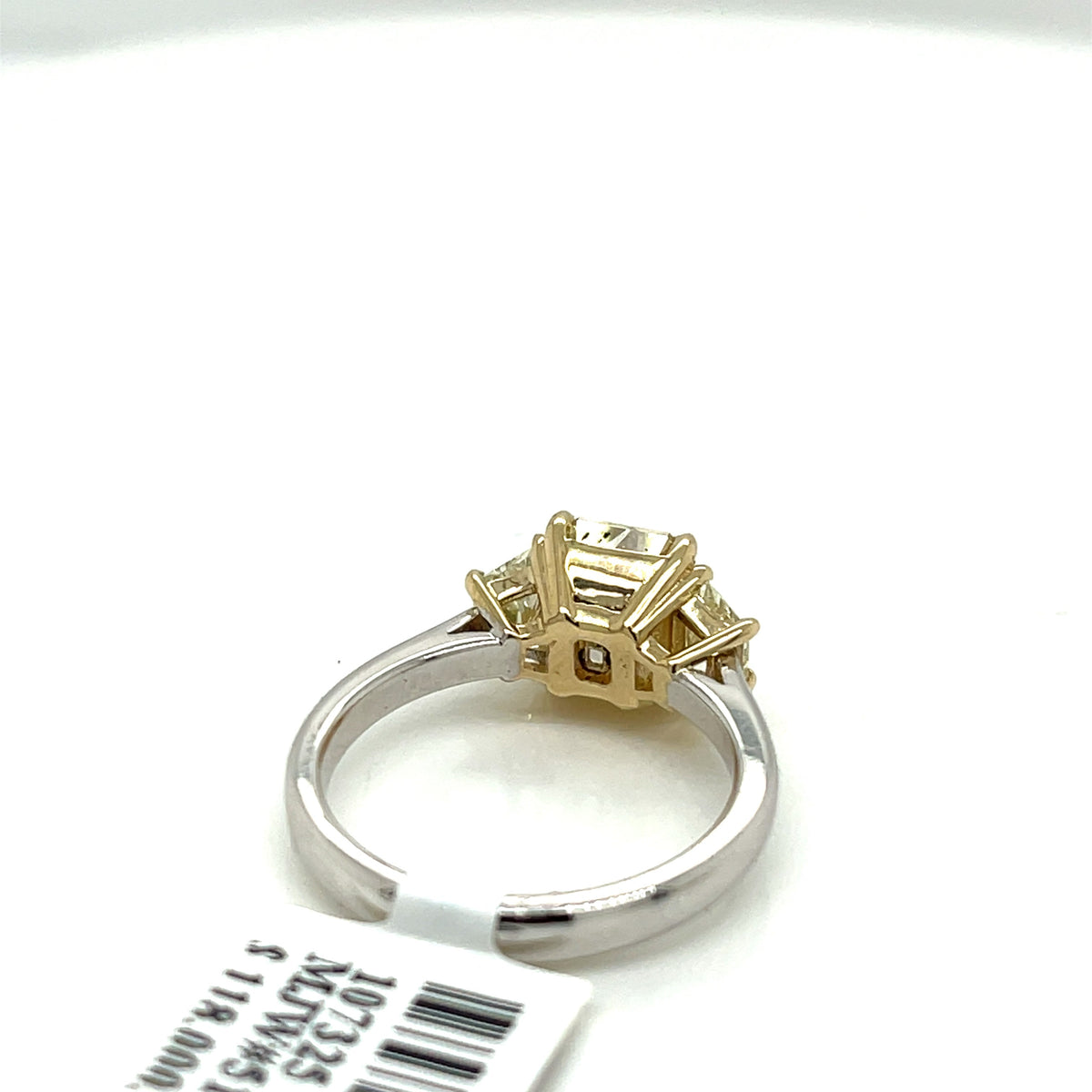14k two Tone Gold 2.85Ct Radiant Cut Diamond Engagement Ring, Size 6, 4g