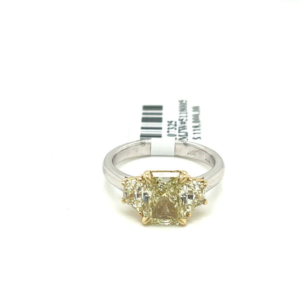 14k two Tone Gold 2.85Ct Radiant Cut Diamond Engagement Ring, Size 6, 4g