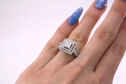 14k White Gold 1.25 CT Diamond Cluster Ladies Ring, 8.1gm, Size 5