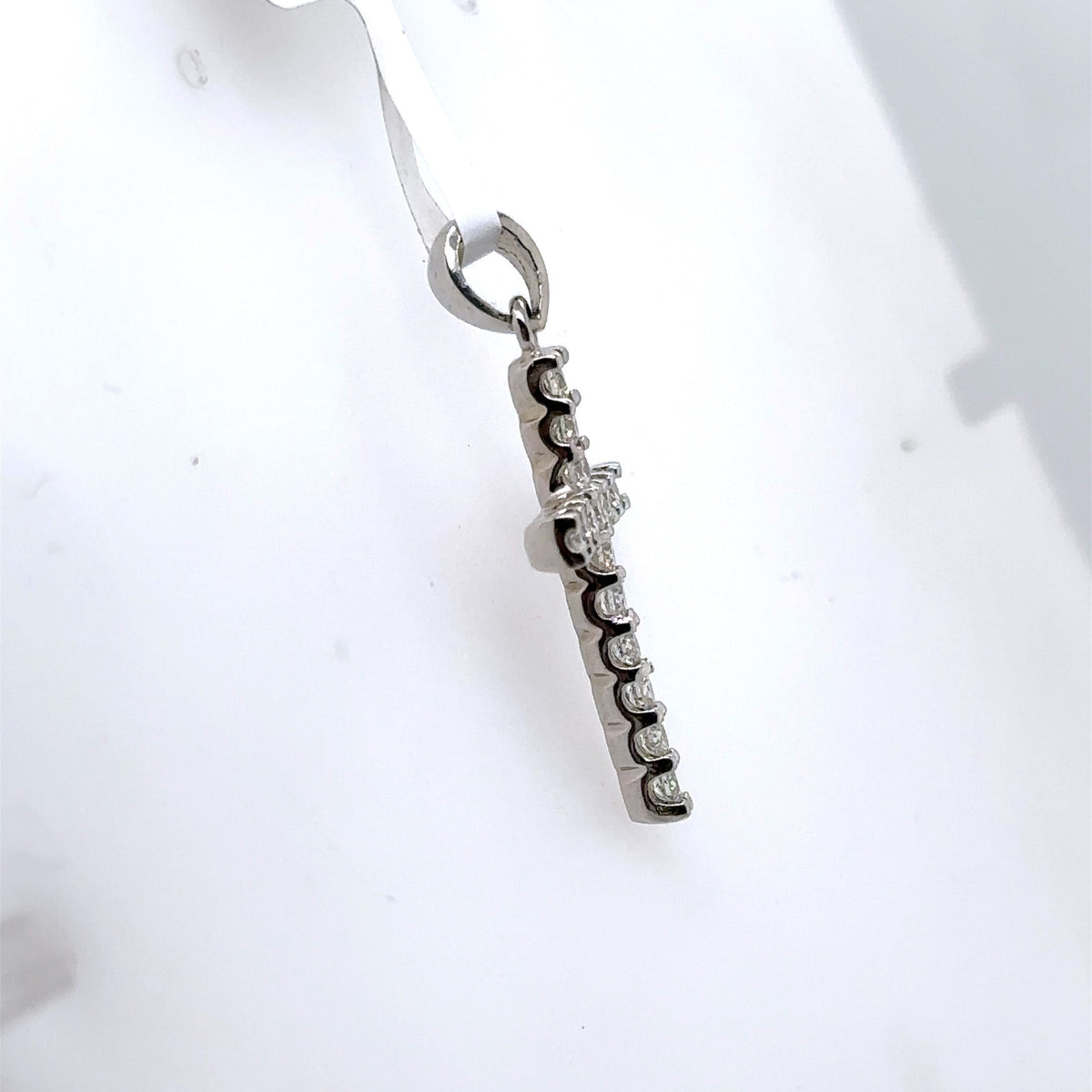 14k White Gold 0.75 CT Diamond Cross Pendant, 2.0g, S107349