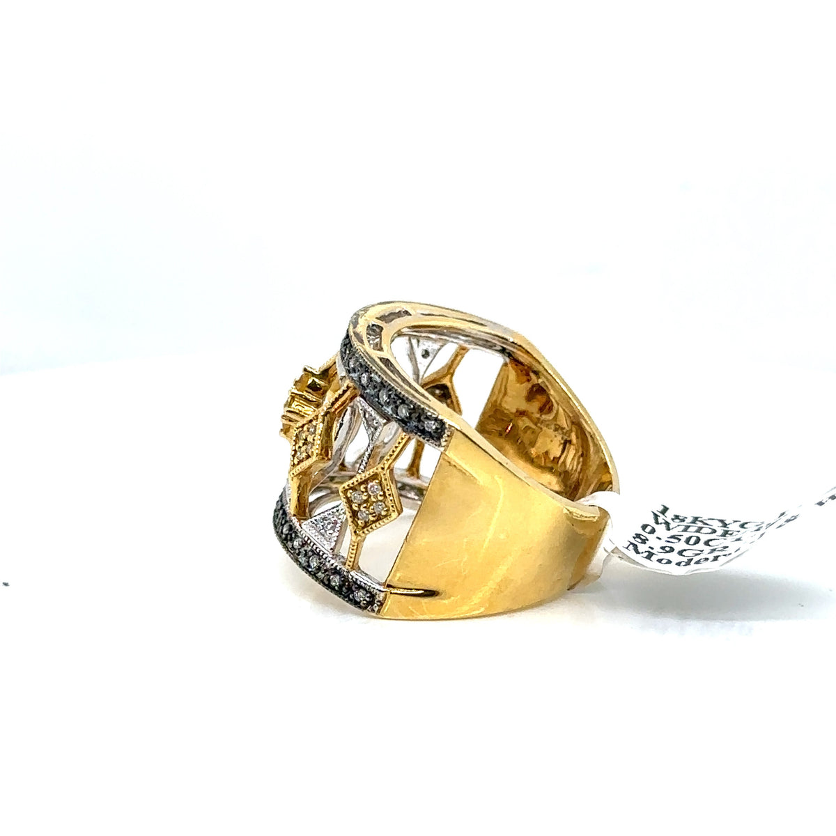 18K YELLOW GOLD 0.50CT LADIES DIAMOND WIDE BAND, 8.9gm