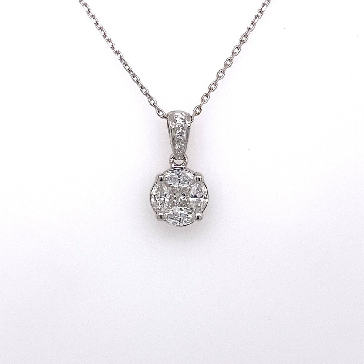 18k White Gold 1.00 CT Diamond Cluster Pendant, 2.4g, 16"