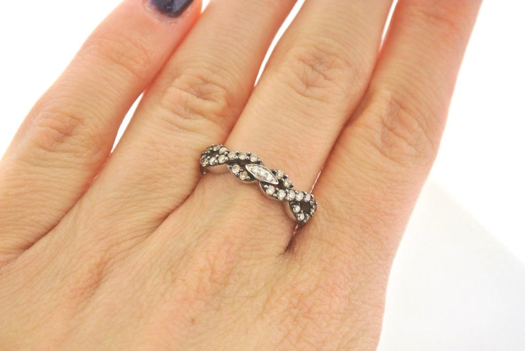 LeVian 14k White Gold 0.50 Chocolate & White Diamond Band, 3gm Size 6.75 S101520