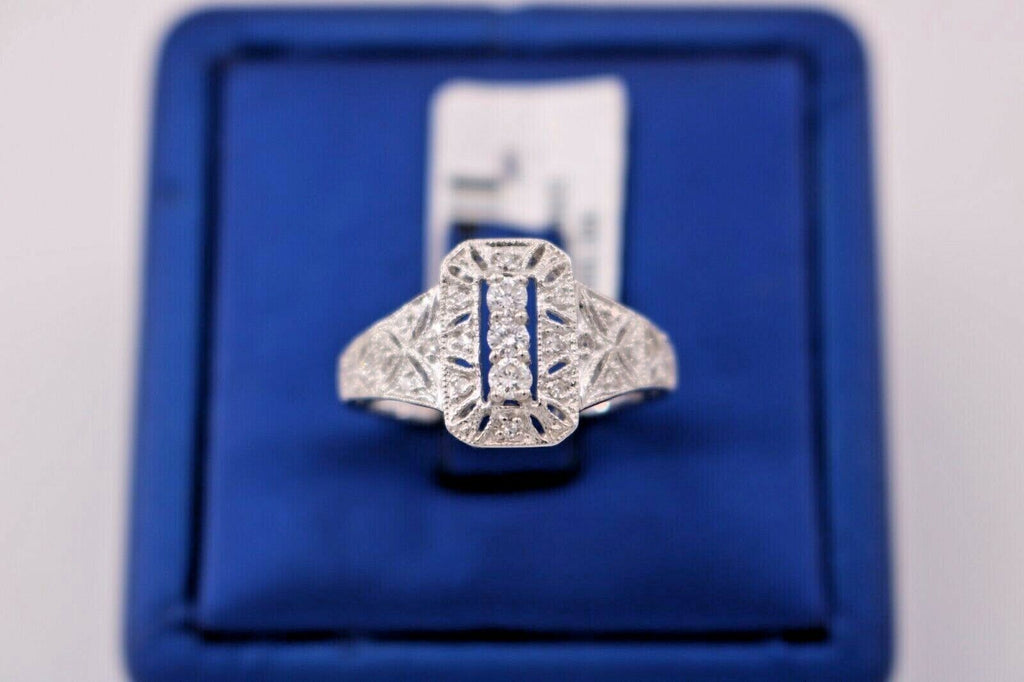 14k White Gold 0.50 CT Diamond Antique Style Ring, 3.4gm, S100854