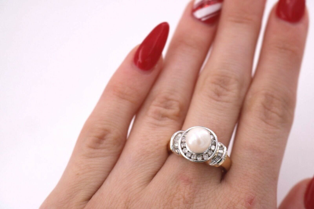 14k Two Tone Gold 0.50 CT Diamond & Pearl Ladies Ring, 6.3gm, Size 7, S105069