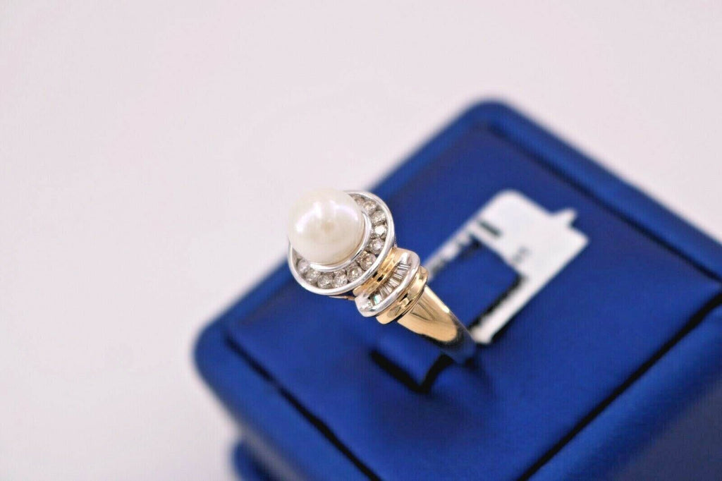 14k Two Tone Gold 0.50 CT Diamond & Pearl Ladies Ring, 6.3gm, Size 7, S105069