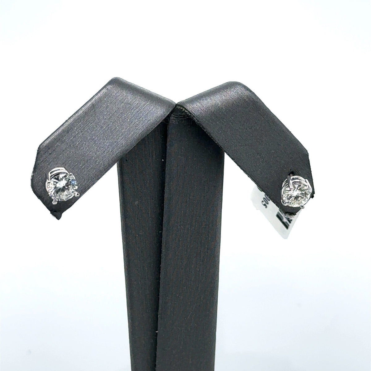 14k White Gold 1.50 CT Diamond Stud Earrings, S107499