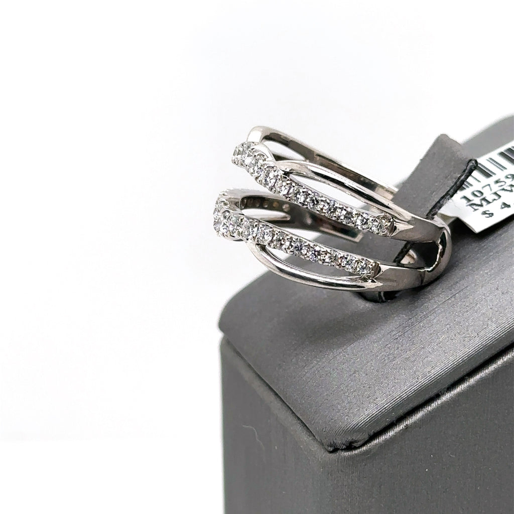 The Leo 14k White Gold 0.69 CT Diamond Engagement Band Size 6.75 S107598