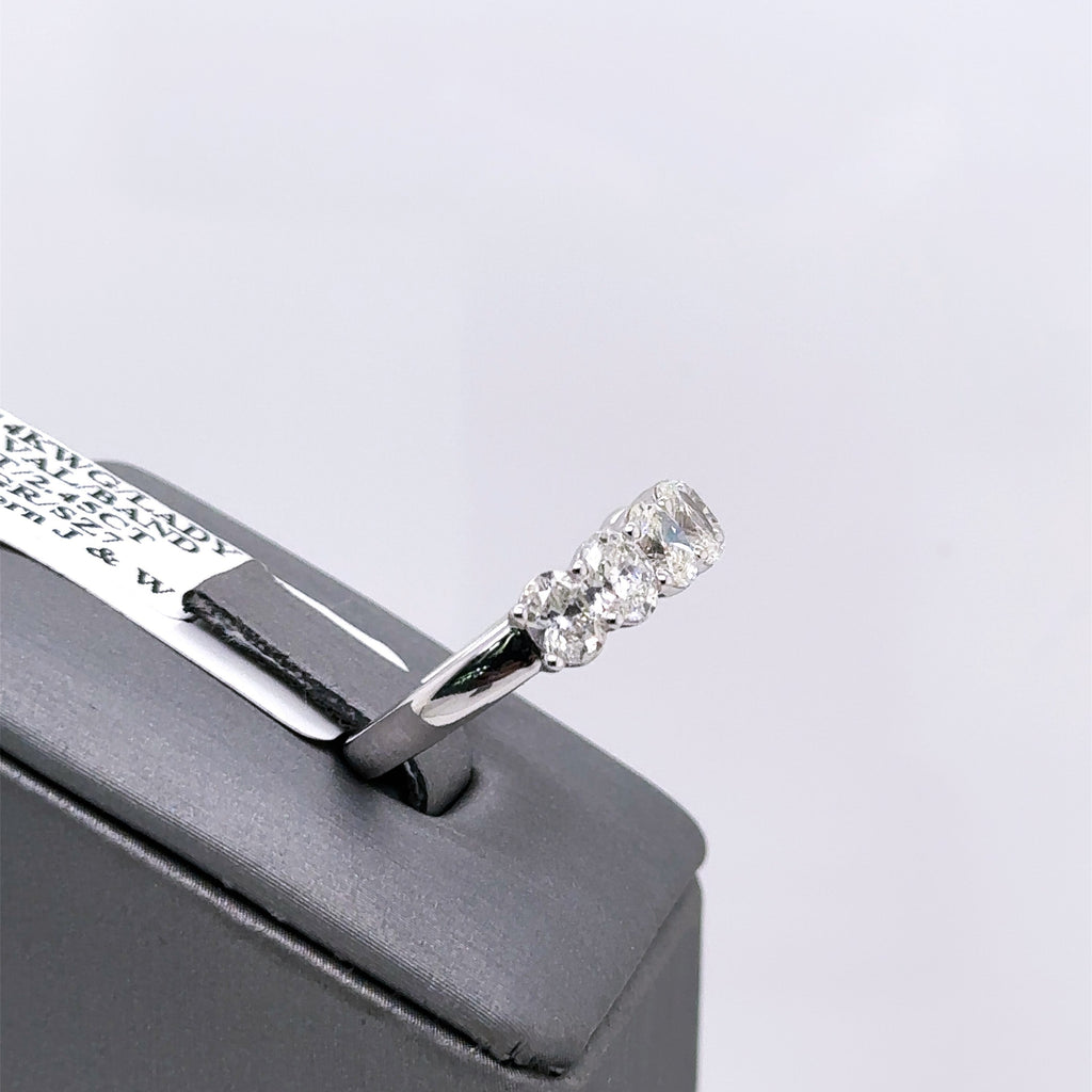 14k White Gold 2.45CT Oval Cut Diamond Ladies Band, 4.4g, Size 7, S107619