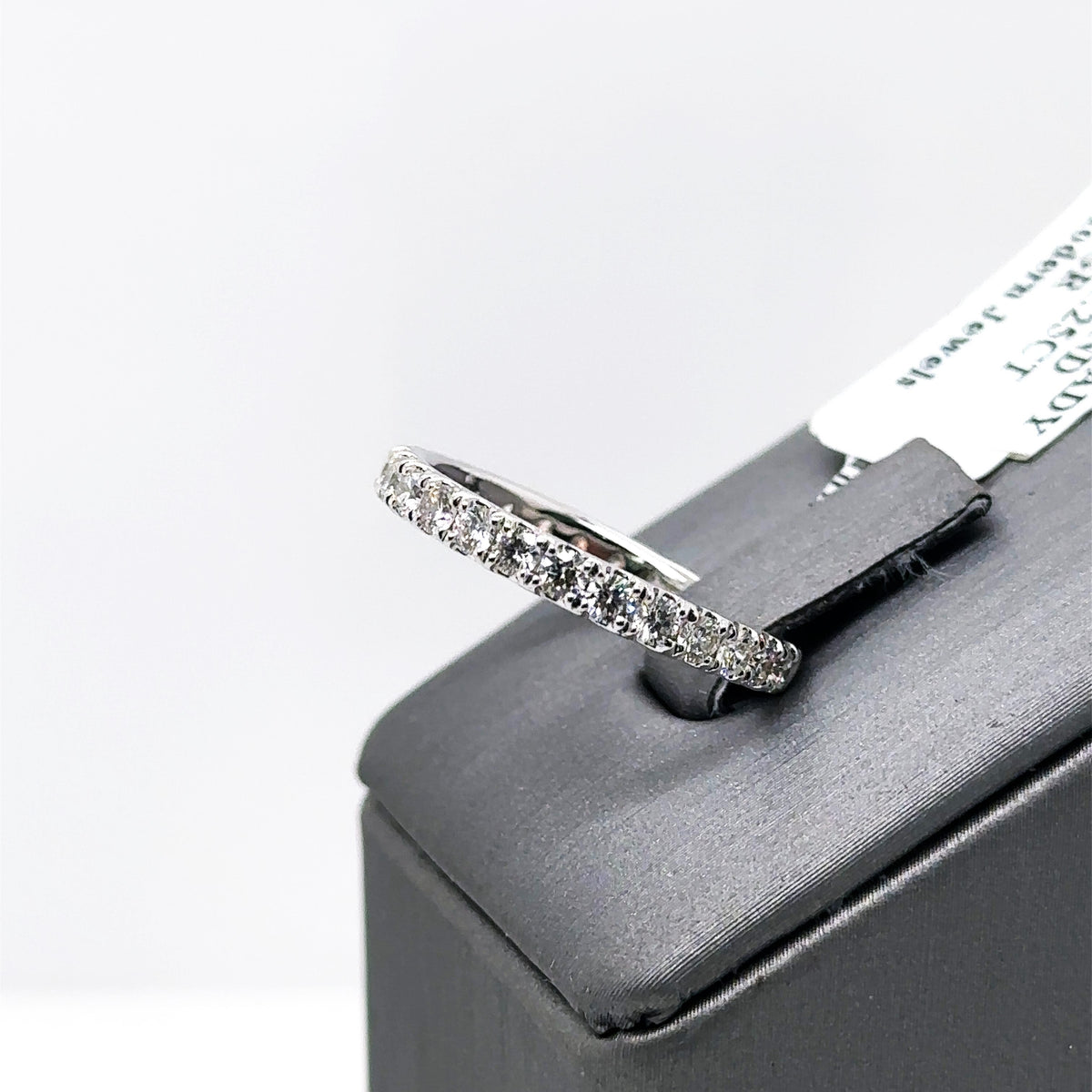 14k White Gold 1.25 CT Diamond Ladies Wedding Band, 2.4G, Size 7, S15942