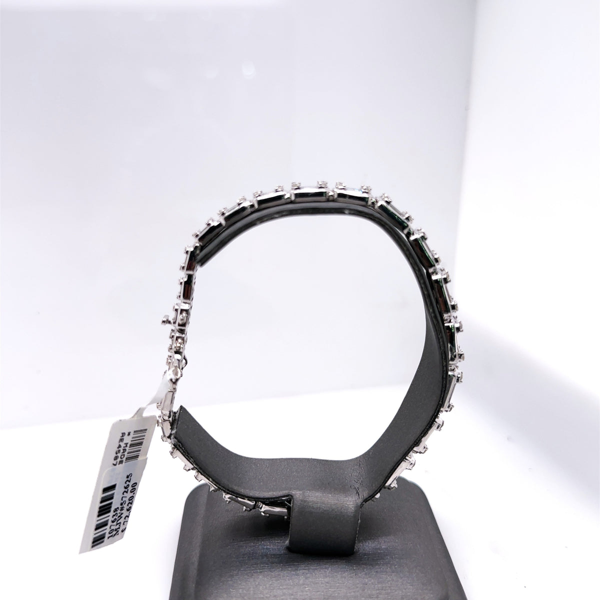 14k White Gold 9.50CT Baguette Diamond Tennis Bracelet, 8", 28.4G S107638
