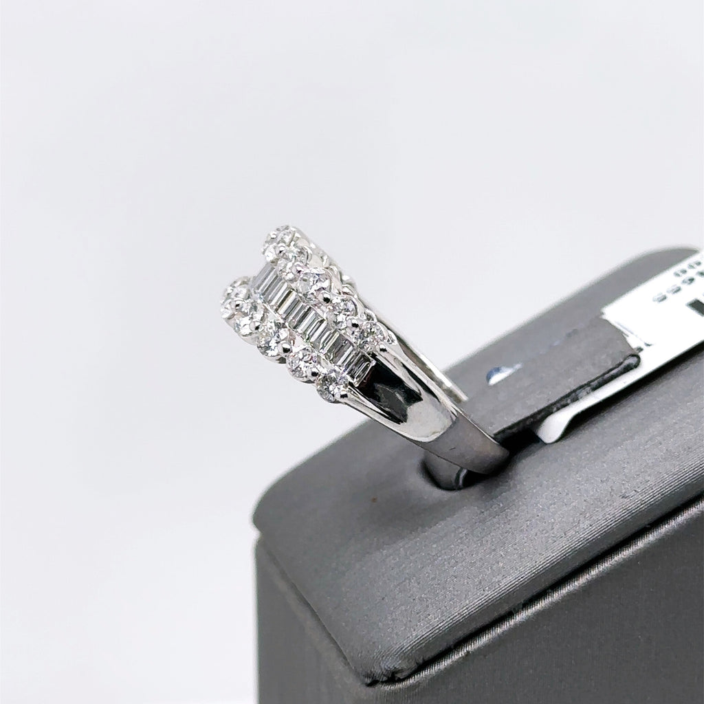 14k White Gold 2.00CT Ladies Baguette Diamond Ring, 5.8gm, Size 7, S107642