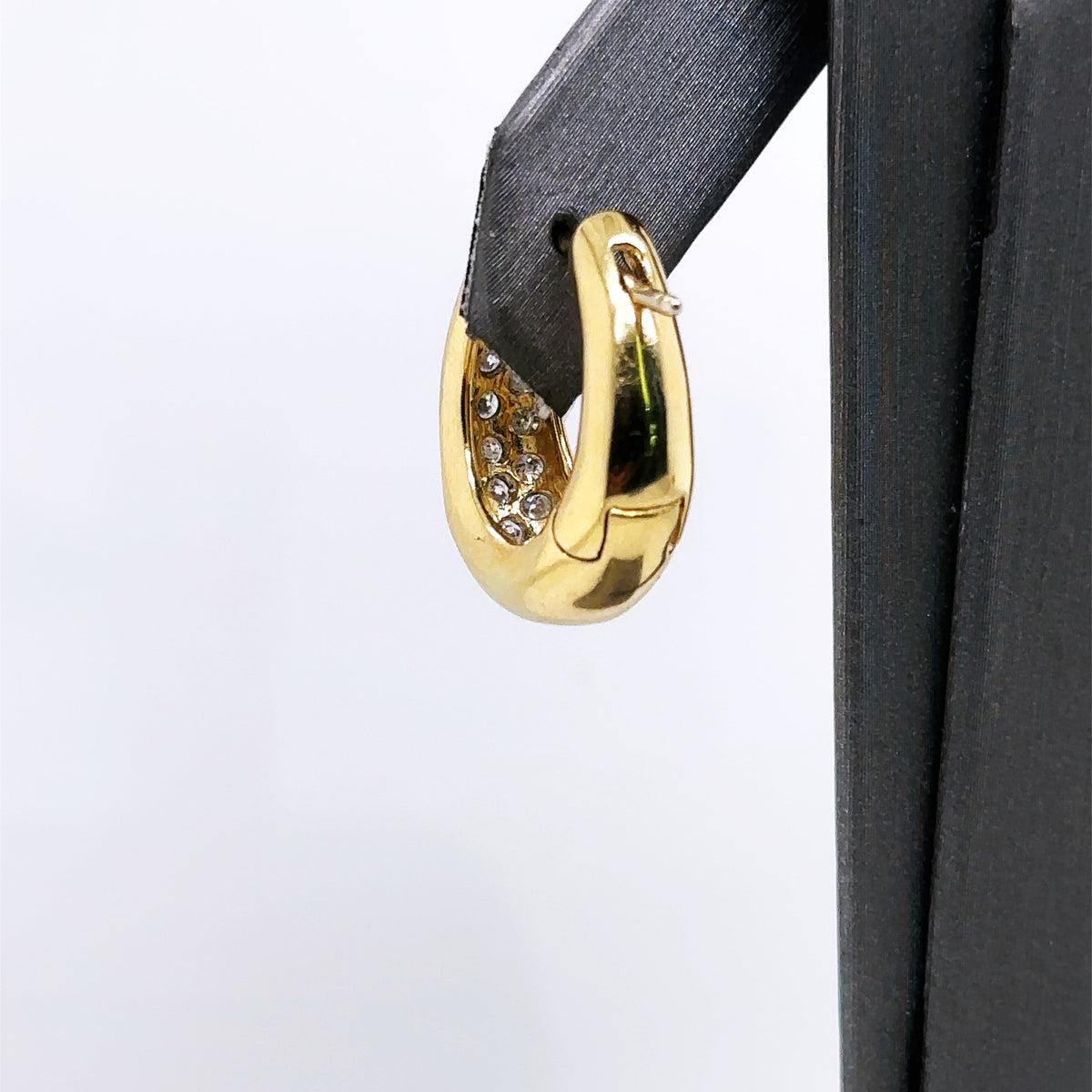 14k Yellow Gold 1.00CT pave Diamond  Hoop Earrings, 9.4gm, S107653