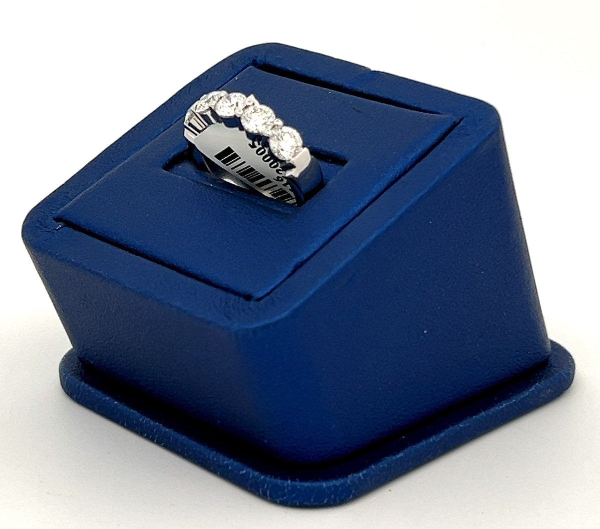 Platinum 1.25 CT Diamond Ladies Ring, 8.0gm, size 7 S16316