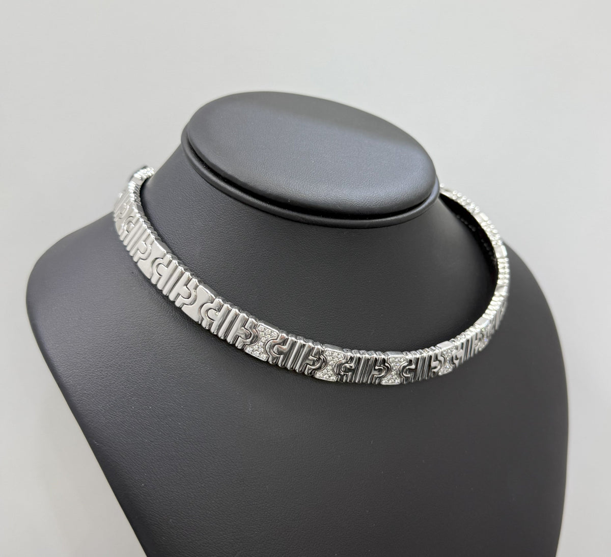 Vintage 18K White Gold Bulgari Parentesi Necklace, 137.7gm, 16 Inches (Pre-owned)