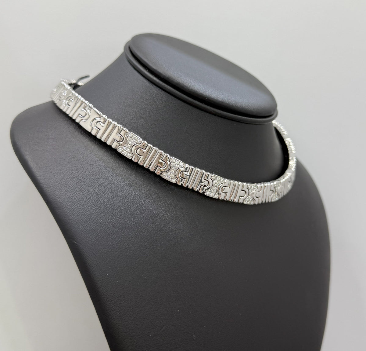 Vintage 18K White Gold Bulgari Parentesi Necklace, 137.7gm, 16 Inches (Pre-owned)
