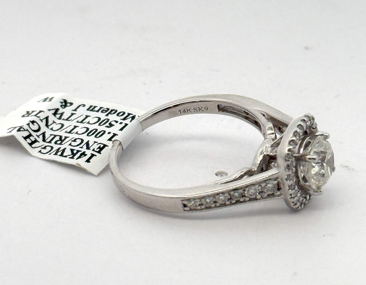 14K White Gold 1.25 CT Diamond Engagement ring, Size 7, 3.9g S107646