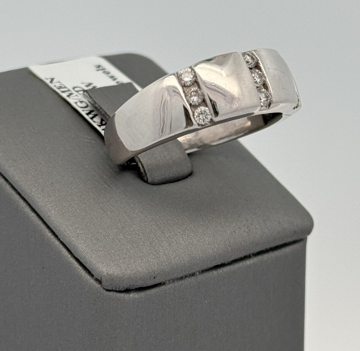 14k White Gold 0.25 CT Diamond Men's Band, 8.9gm, Size 11, S13996